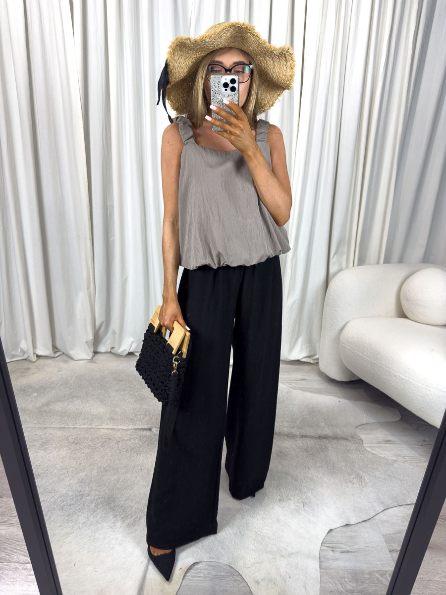 Zdjęcie produktowe sklepu internetowego z odzieżą damską – letnie spodnie June czarne